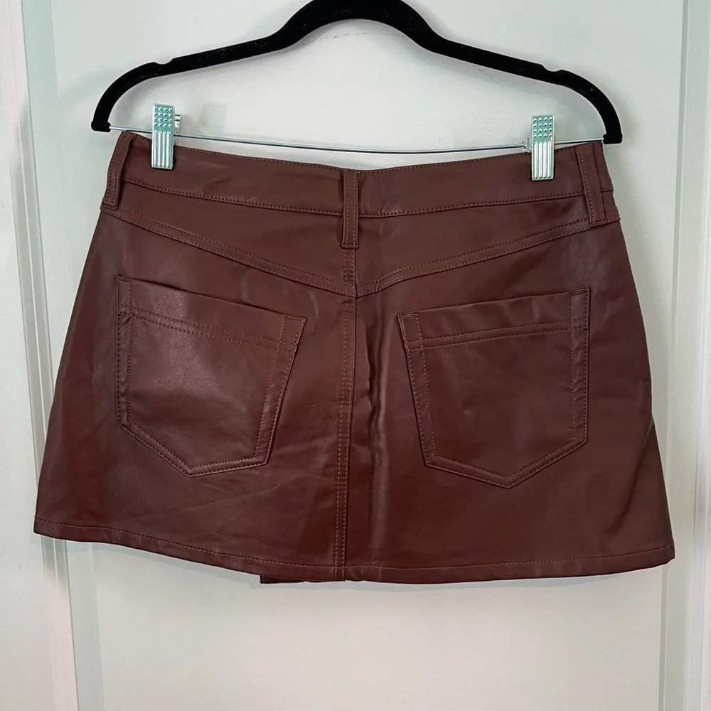 Free People: Wynne Vegan Skirt in Chocolate Fondant Size 29